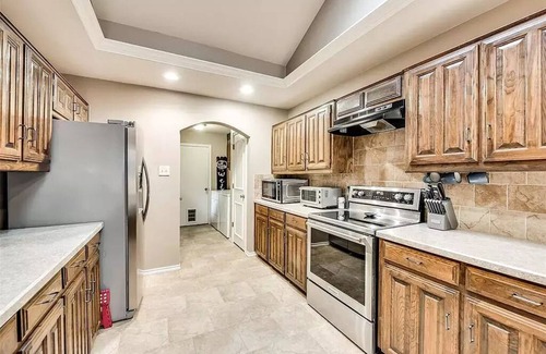 Trophy Club Ski Chalet | Beautiful Chalet across the Trophy Club golf course