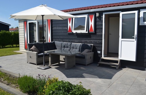 Serooskerke Ski Chalet | Beautiful chalet, quiet with terrace