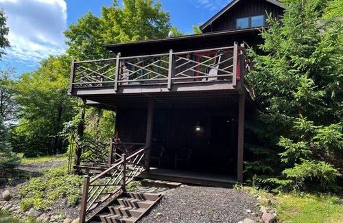 Old Forge House | Beautiful chalet with spectacular views in the Adirondack Mountains
