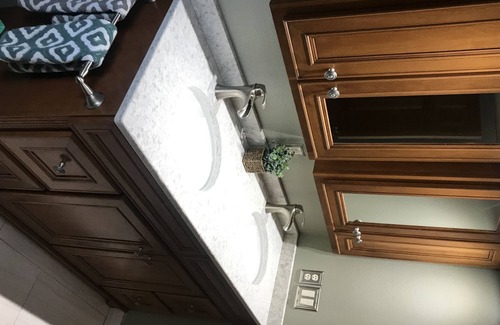 Rapid City House | Beautiful Chapel Valley Home near Canyon Lake