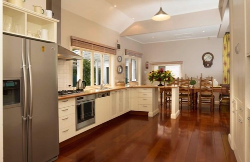 Havelock North House | Beautiful character home furnished with antiques.