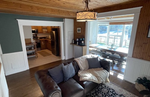 Banff House | Beautiful character home in the heart of down town Banff.