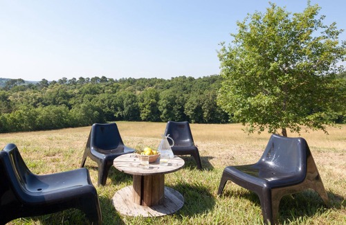 Sigalens House | Beautiful charming renovated old house with beautiful viewpoint and pool