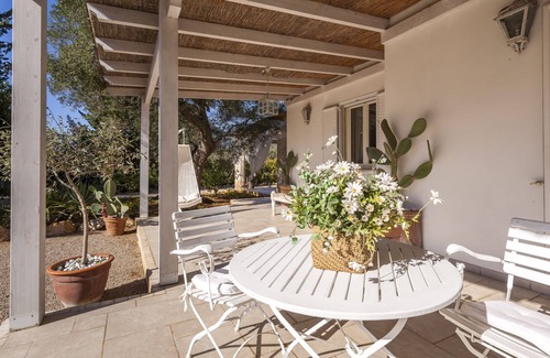 Cenate Villa | Beautiful charming villa with pool, surrounded by olive trees located in Santa Caterina - Nardo