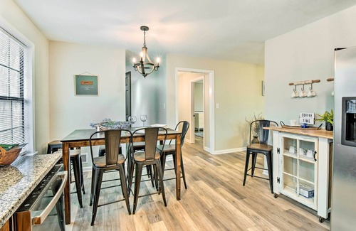 Clarkesville House | Beautiful Clarkesville Home ~ 8 Mi to Helen!