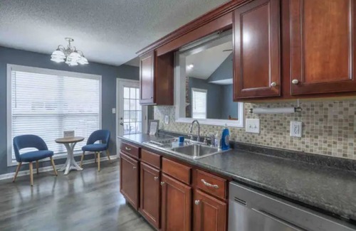 Clarksville House | Beautiful Clarksville home, 3 bedrooms 3 baths