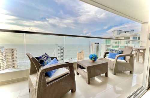 Torices Apartment | Beautiful ocean view, 7 minutes from the historic center and the AirPort.