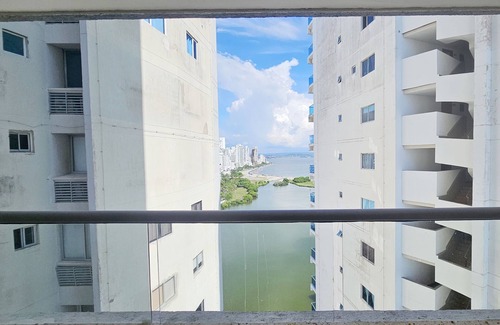 Bocachica Apartment | Beautiful Apartment on High Floor by Parceros Group