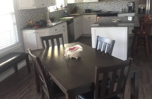 Palm Harbor House | "BEAUTIFUL COASTAL LIVING"