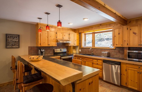 Parson House | Beautiful ColumbiaWetlands Outpost Lodge