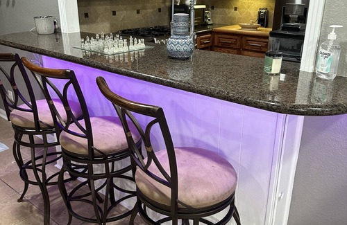 Texas City House | Beautiful comfortable House Texas City Dike , Galveston Beach !