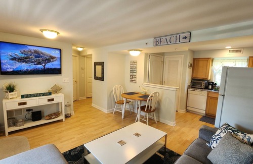Kennebunkport Resort | Beautiful condo at the Resort at Goose Rocks.