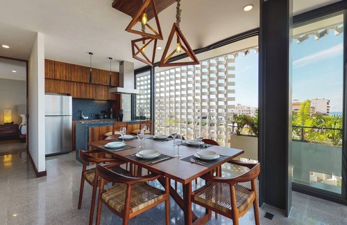 Emiliano Zapata Condo | Beautiful Condo in the heart of Zona Romantica! 2BD Condo for rent in Old Town,