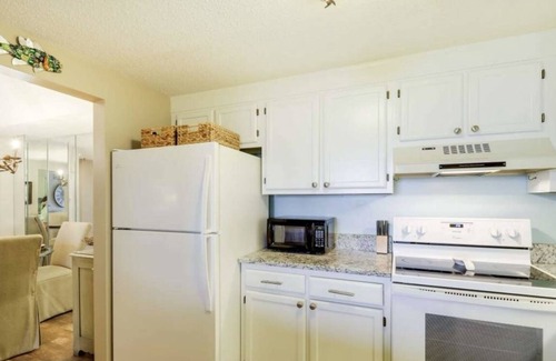 Sugar Mountain Condo | Beautiful Condo on the 7th Floor of Sugar Top facing the ski slopes!