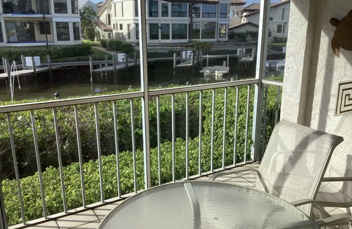Royal Harbor Condo | Beautiful Condo on Naples Bay
