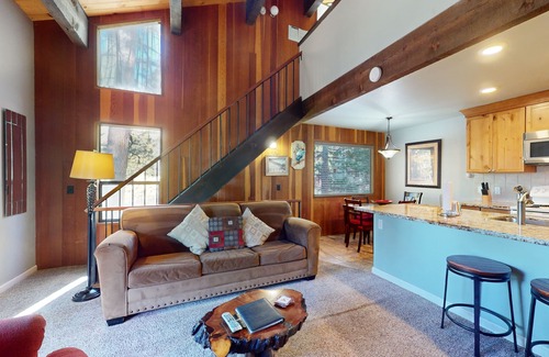 Kings Beach Condo | Beautiful Condo with Shared Pool & Tennis Courts, Close to Northstar