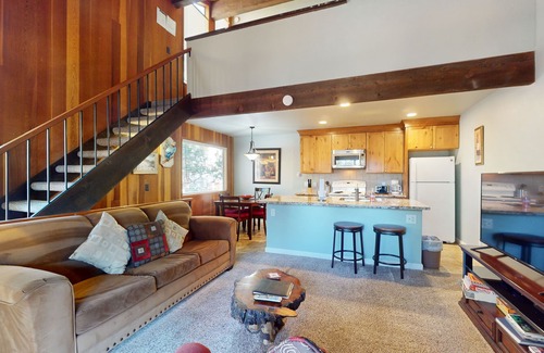 Kings Beach Condo | Beautiful Condo with Shared Pool & Tennis Courts, Close to Northstar