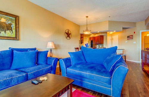Highland Lake Estates Condo | Beautiful condo with amazing views & W/D - pools, hot tub & tennis