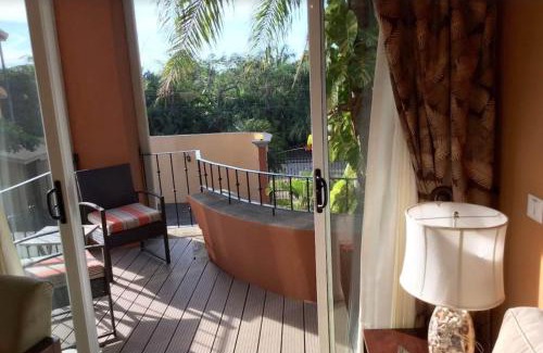 Playa Langosta Apartment | Beautiful Condo wJacuzzi tub Steps to beach