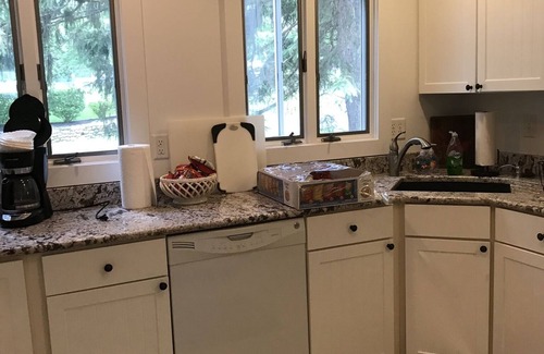 Conesus House | Beautiful Conesus Cottage