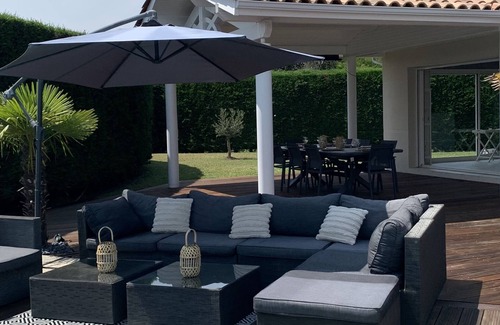 Cestas Villa | Beautiful Contemporary Villa Between Bordeaux and Arcachon Bay