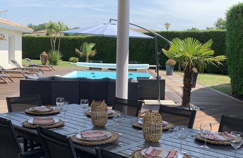 Cestas Villa | Beautiful Contemporary Villa Between Bordeaux and Arcachon Bay