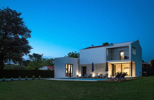 Grandici Villa | Beautiful contemporary villa, perfect for a family vacation.