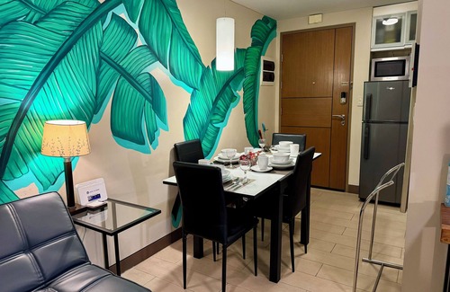 Pasay Apartment | Beautiful Corner Studio Near Resorts World Manila Across NAIA Terminal 3