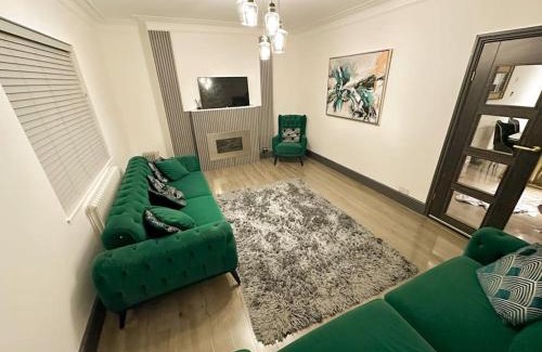 Barnhill Apartment | Beautiful cosy 2 bed whole flat