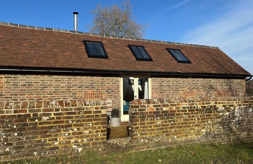 Uckfield House | Beautiful cosy converted pigsties , set in 80 acres of woodland and meadows .