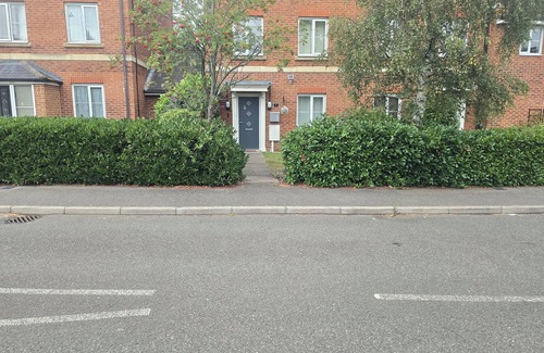 Sittingbourne House | Beautiful &Cosy. Home Sweet Home FOR FAMILY OR WORK GROUP-SITTINGOURNE. KENT