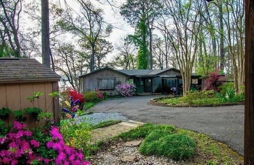 Boyce House | Beautiful Cotile Lake home - fishing, kayak, boating and relaxation at its best!
