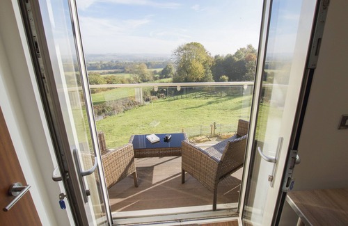 Bourton-on-the-Water Cottage | Beautiful Cotswold View