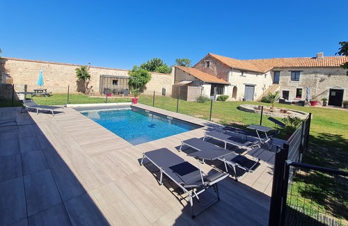 Braye-Sous-Faye Apartment | Beautiful cottage with swimming pool (3 stars)