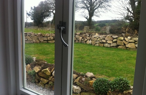 Mabe Cottage | Beautiful Cottage in a peaceful rural landscape. Short drive to the coast.