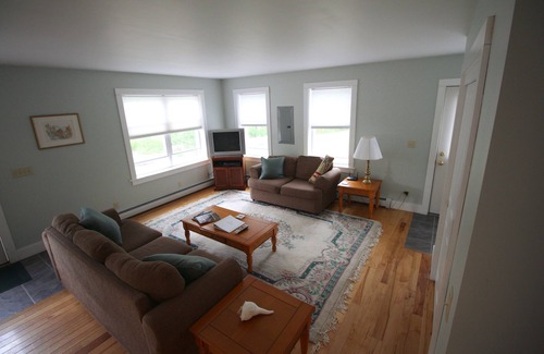 Southwest Harbor Cottage | Beautiful cottage in the village of Southwest Harbor