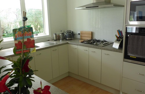 Tirohanga Cottage | Beautiful cottage, adjacent to beach and Motu Trail. Private & Secluded!