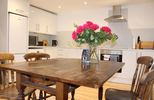 Nairn Cottage | Beautiful cottage by the sea.