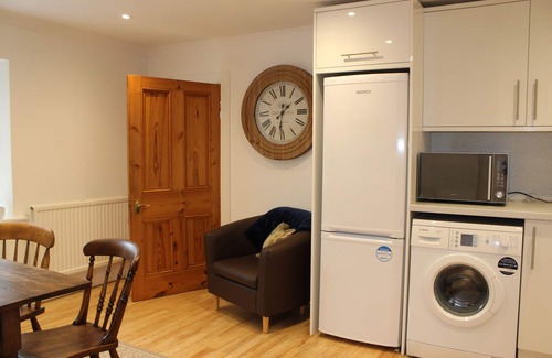 Nairn Cottage | Beautiful cottage by the sea.
