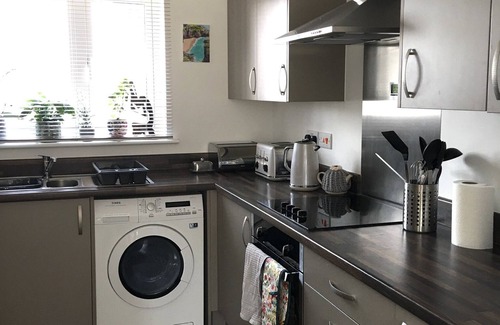 Crantock Cottage | Beautiful Cottage close to the beach w/sunny garden