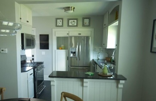 Spring Lake Cottage | Beautiful cottage home close to everything for your family and friends!