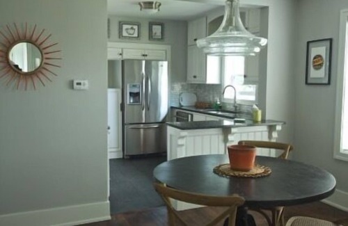 Spring Lake Cottage | Beautiful cottage home close to everything for your family and friends!