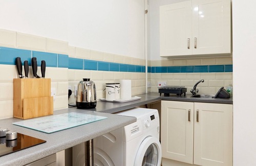 Dalbury Lees Cottage | Beautiful cottage in rural escape, No Deposit