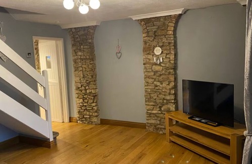 Westward Ho Cottage | Beautiful cottage near the sea, pet friendly