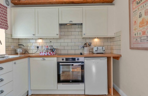 Kelso Cottage | Beautiful cottage near River Tweed, No deposit