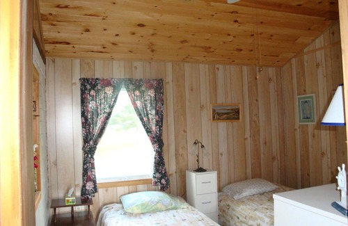 Souris Cottage | Beautiful cottage on tranquil beach in Prince Edward Island