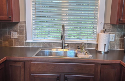 Westmore Cottage | Beautiful cottage overlooking Lake Willoughby with lake access