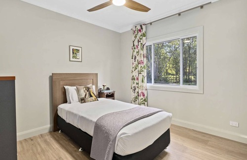 Bonville Cottage | Beautiful Cottage, Running Stream, Romantic, Gold Course Views