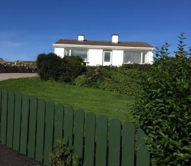 Ardara House | Beautiful Cottage with Mountain View at Beagh