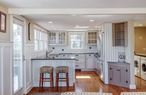 Dennis Cottage | Beautiful Cottage with Private Association Rights